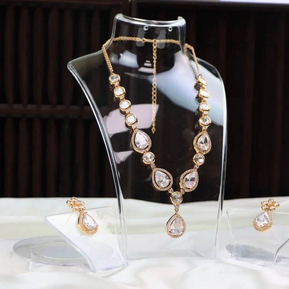Elegant Teardrop Necklace & Earrings Set , JP29